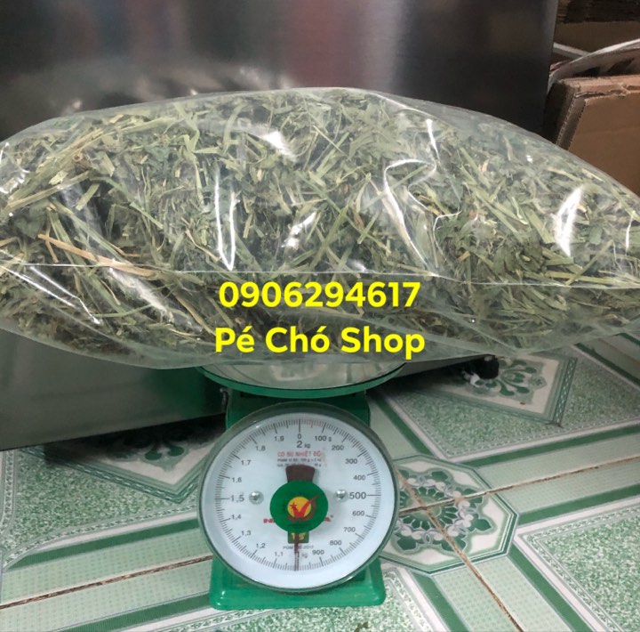 Túi cỏ Alfalfa khô siêu Tiết kiệm 1ký .