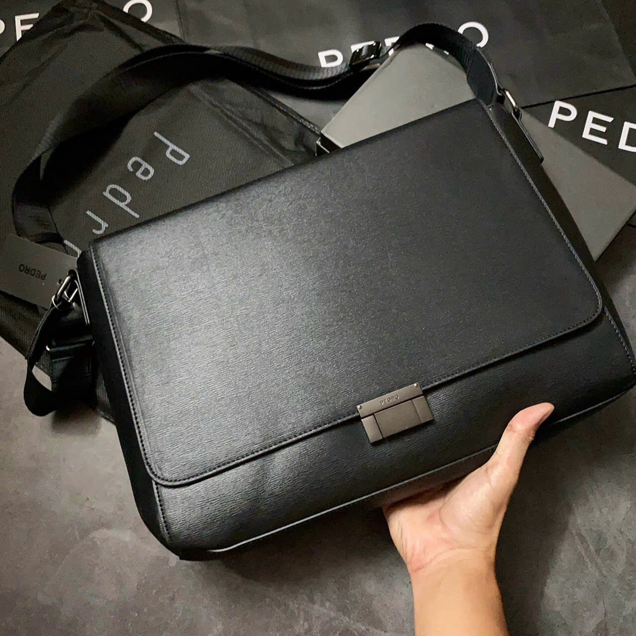 Túi nam pro chất da dày dặn size 28cm