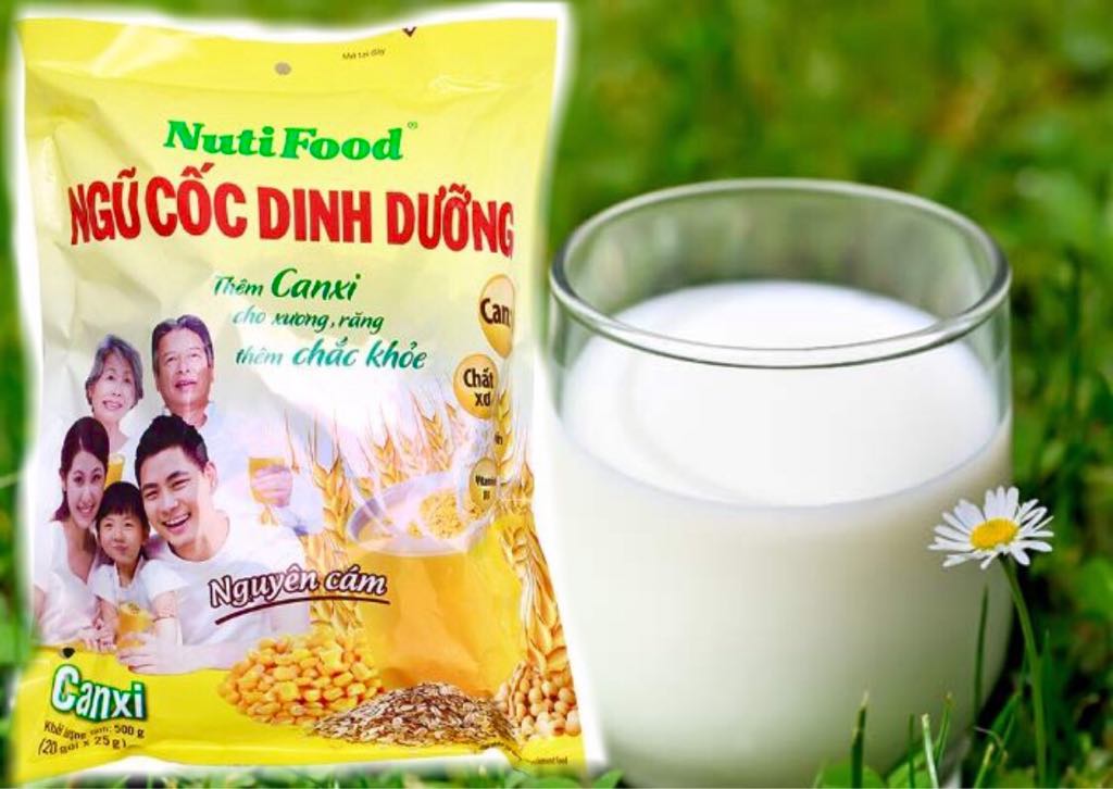 Ngũ cốc dinh dưỡng canxi nguyên cám NutiFood bịch 500g