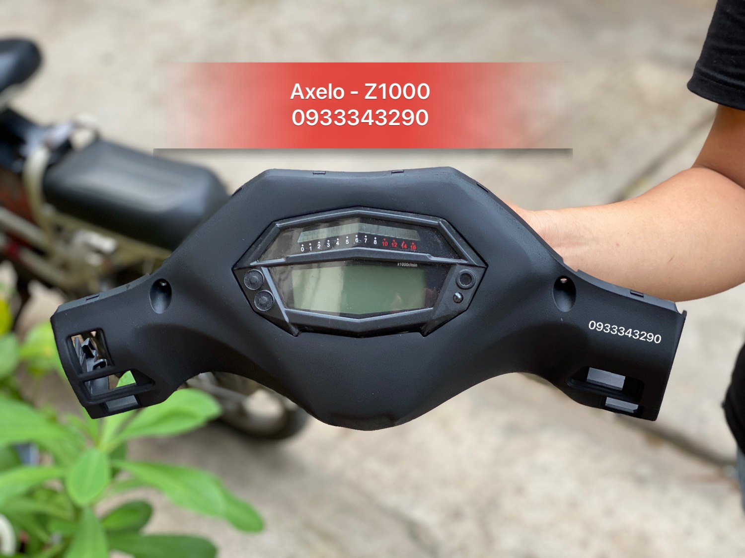 ?? Tặng kèm con tem Suzuki titan ?? Trọn bộ bợ cổ Axelo chế đồng hồ Z1000, cam kết hàng đúng mô tả, chất lượng đảm bảo, an toàn khi sử dụng