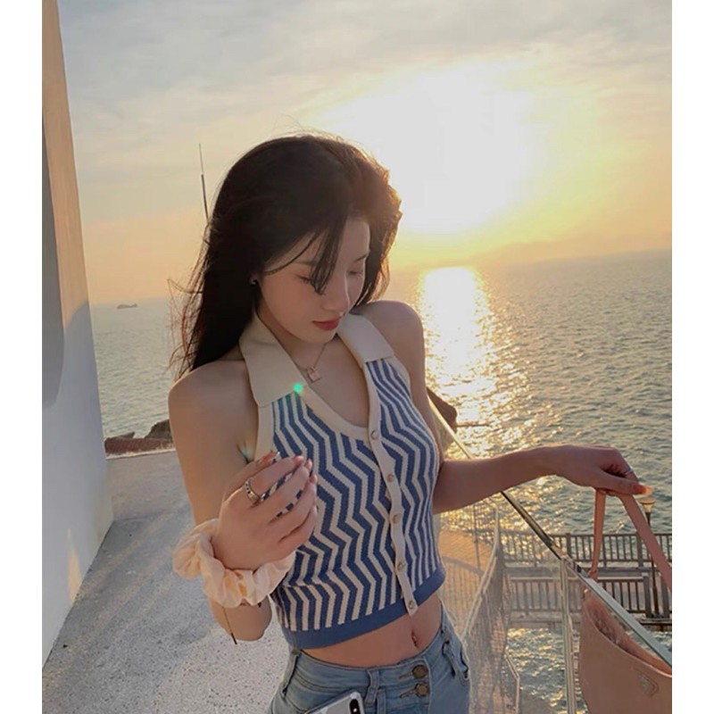 Áo yếm cổ bẻ croptop sexy