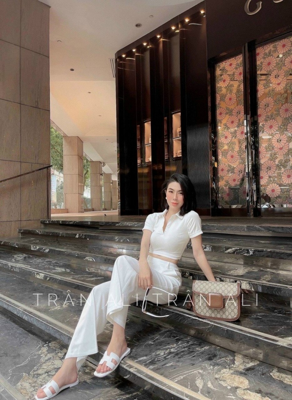 Áo croptop nữ - áo borip - chất liệu thun mềm mại - thiết kế cổ sơ mi cài cúc