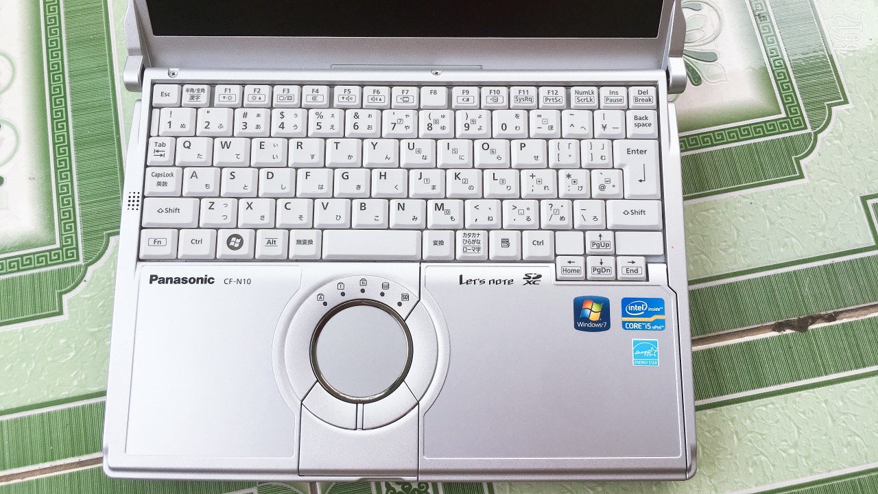 [HCM]Laptop  Panasonic  CF-N10 Core i5 đẳng cấp doanh nhân