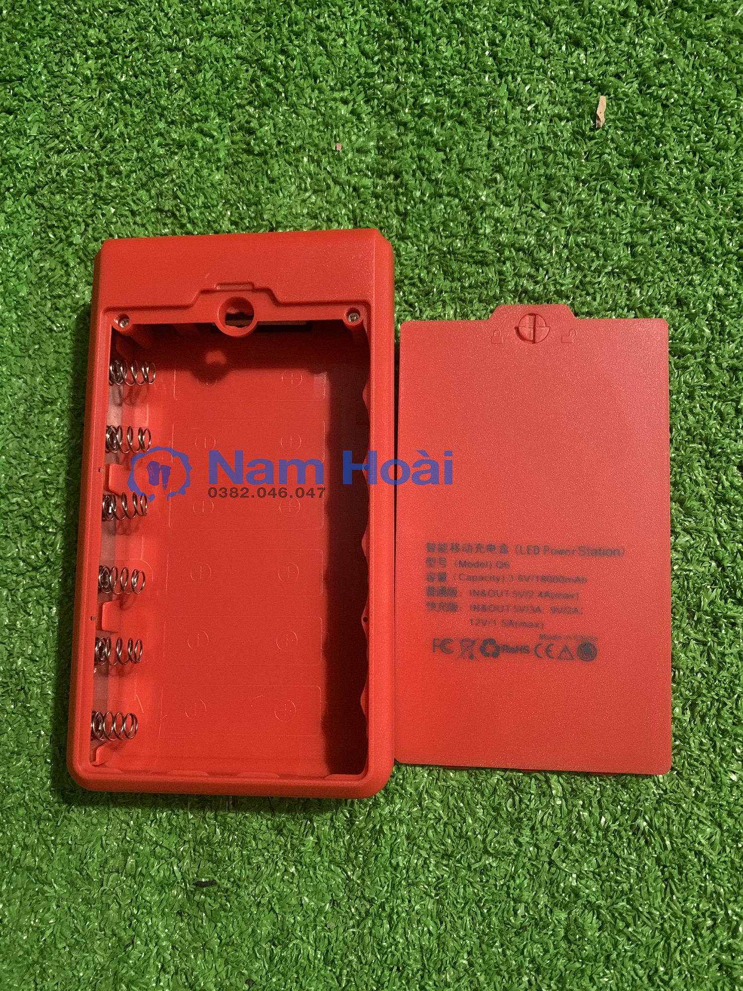 Box sạc dự phòng 6 cell 18650 Q6 Dể dàng tháo lắp khi sử dụng lâu ngày