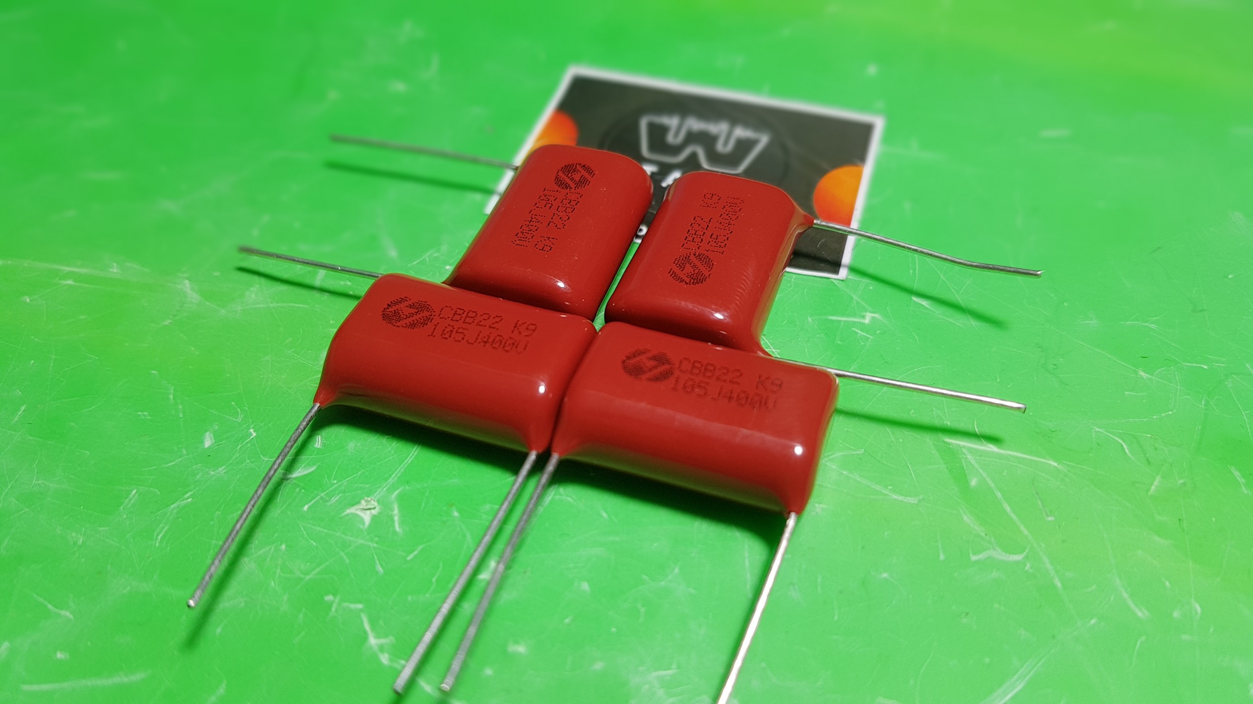 Tụ 105 1uf 400v