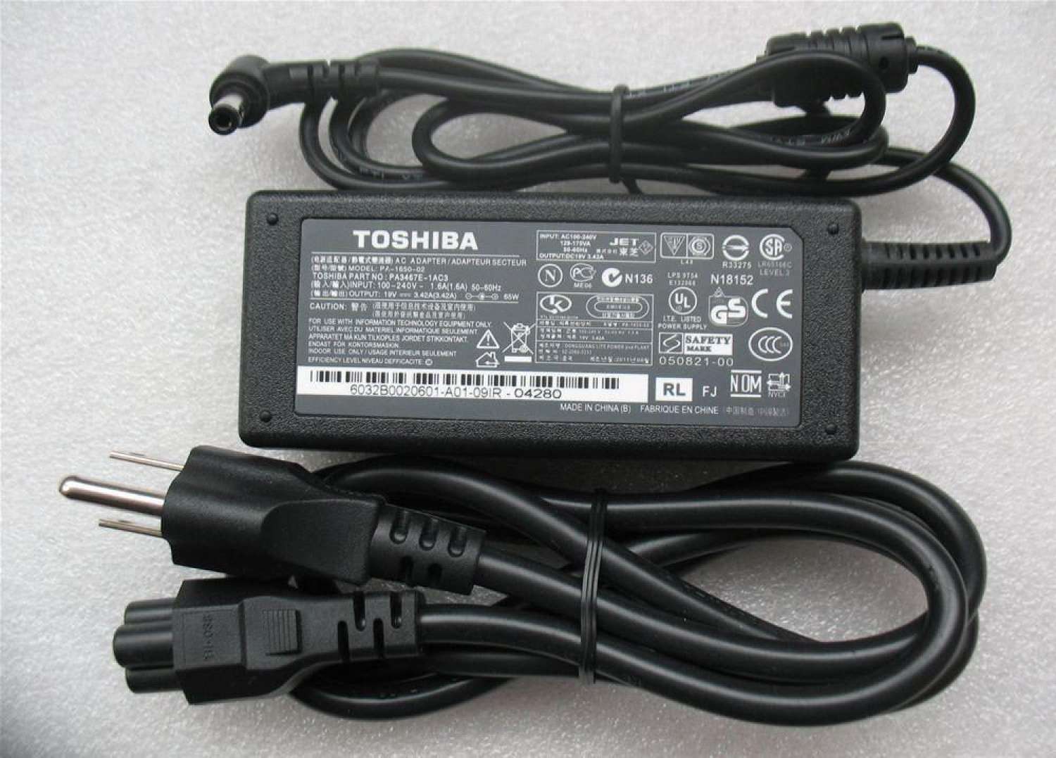 Sạc Laptop Toshiba 19v-3.42a tặng dây sạc laptop