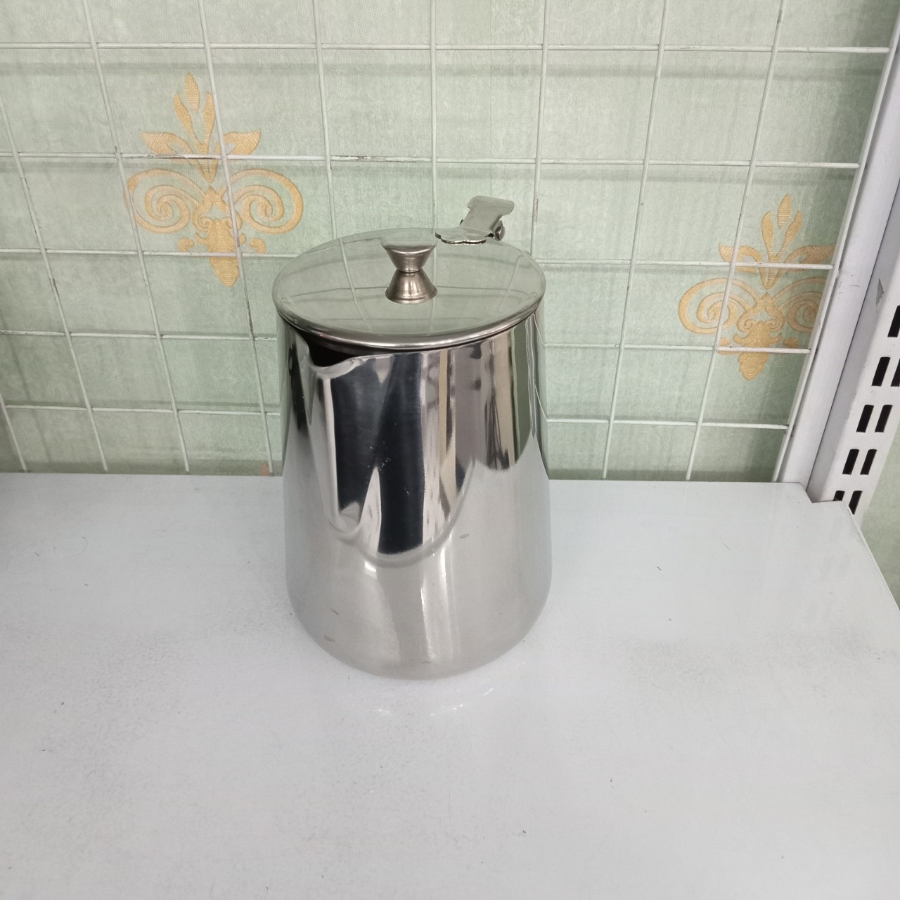 Ca inox 2l có nắp