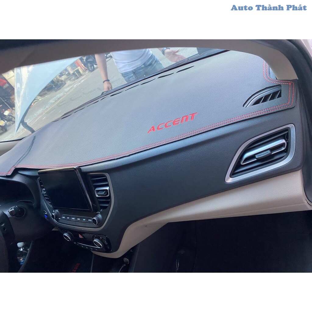 Thảm Taplo Da Vân Carbon Accent 2018-2023, Chất Liệu Da Loại 1, Chống Nắng, Chống Chói, Bảo Vệ Taplo Hiệu Quả ( BH 12 tháng )