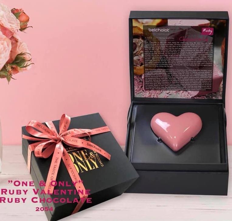 Socola quà sinh nhật cho bạn gái ý nghĩa nhất - One Love