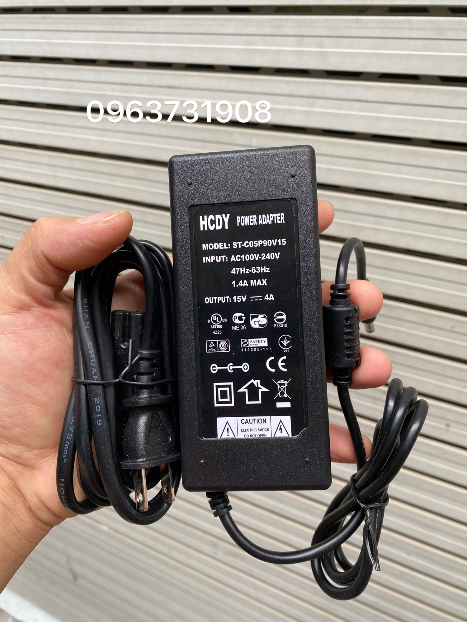 Adapter nguồn cho đèn livestream 15V 4A hàng cao cấp