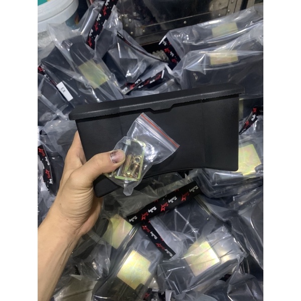 Thùng Giữa Mini có nắp kiểu nhỏ dành cho exciter, winner, sirius