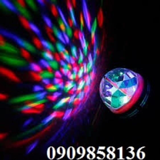 [HCM]ĐÈN LED XOAY RGB – Đèn led xoay nhiều màu CẢM ỨNG NHẤP NHÁY THEO ÂM NHẠC RẤT SINH ĐỘNG
