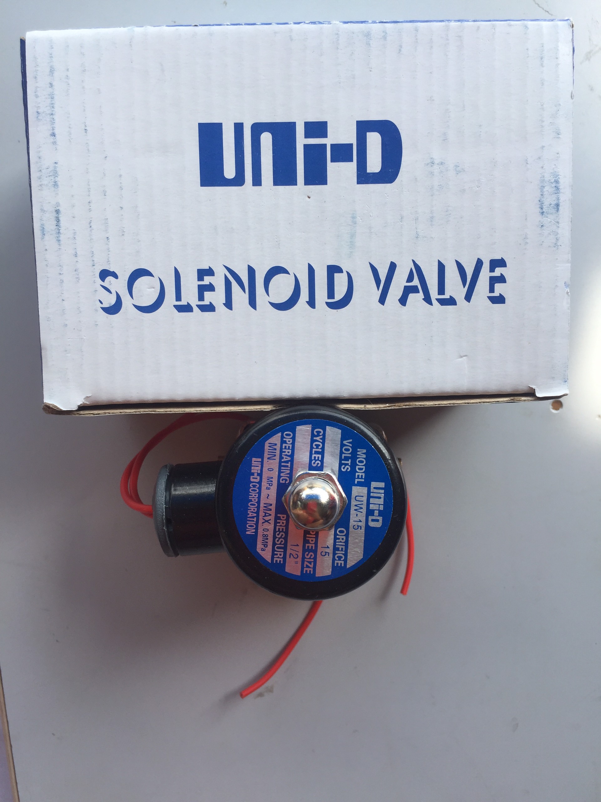 Van điện từ UNID - phi 21 dùng điện 220V hoặc 24v  Van đóng khi cắt nguồn điện