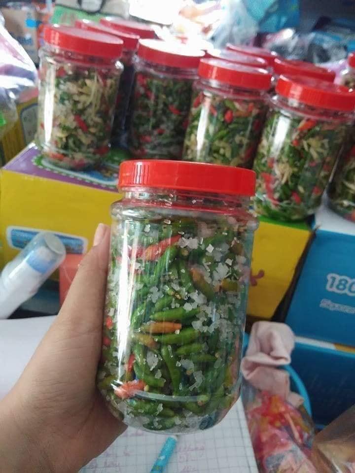 2 hủ ớt xiêm muối