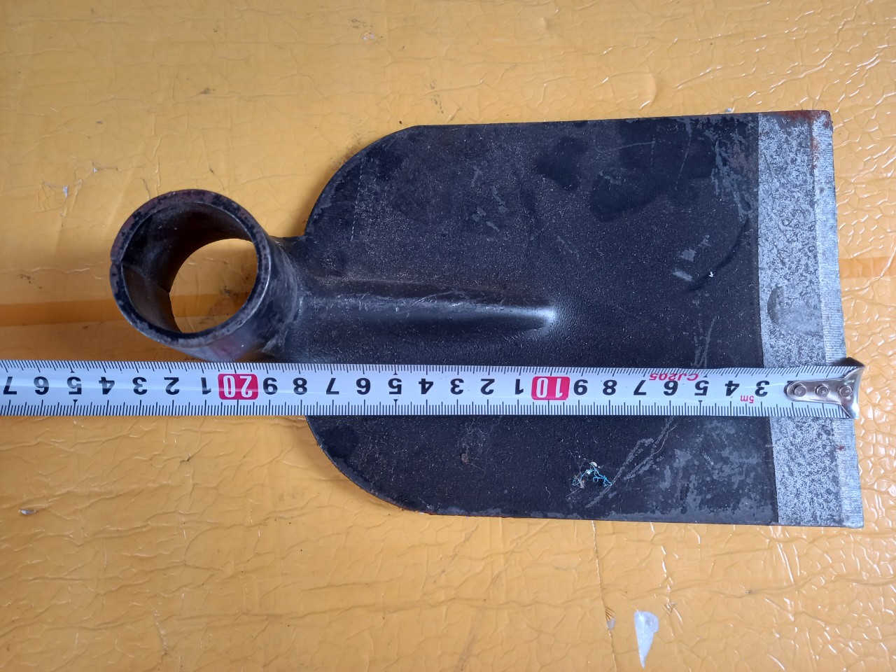 Cuốc sới đất làm vườn ngang 14 cm