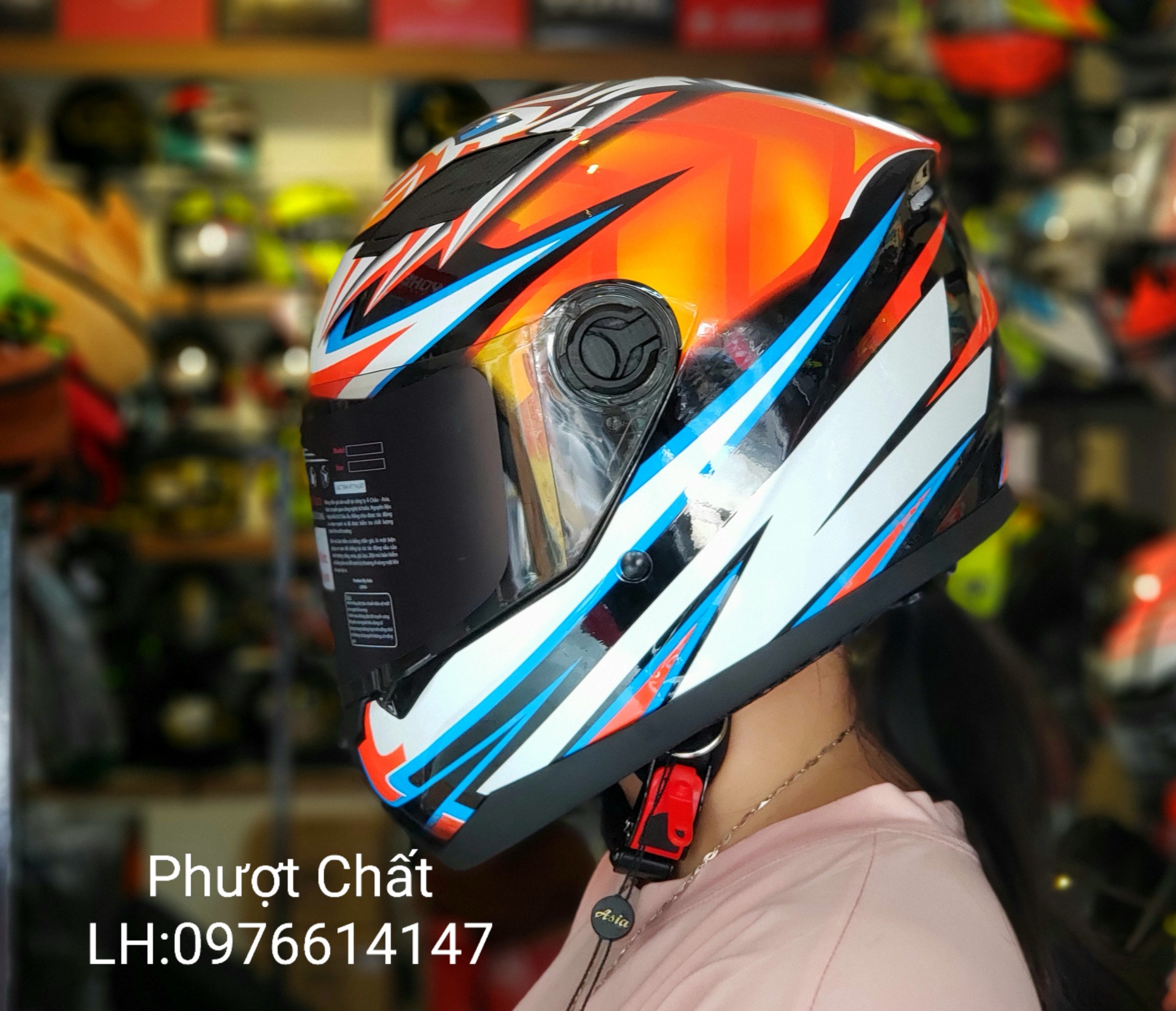 Mũ bảo hiểm Fullface Asia tem con hổ