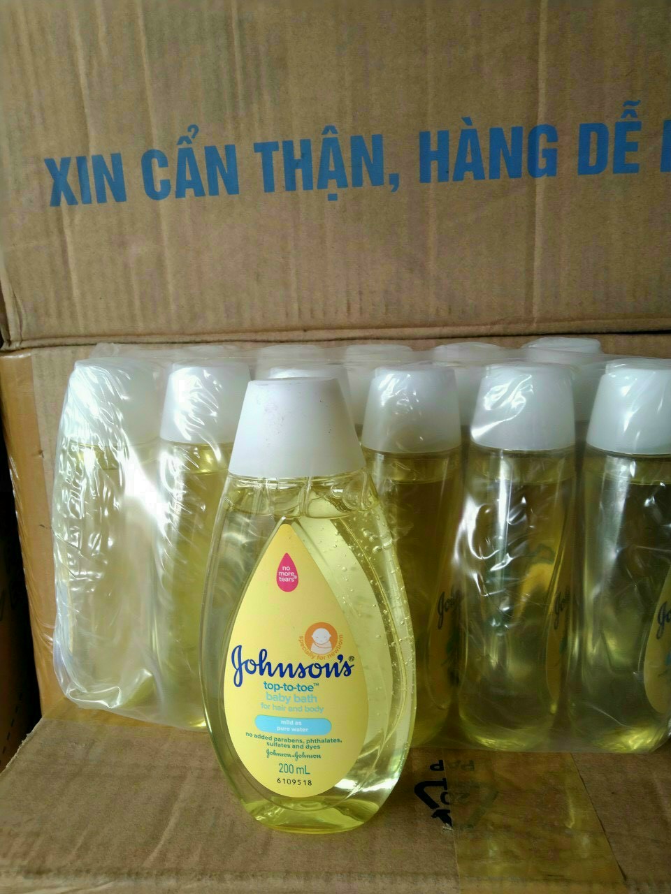 Sữa tắm Johnsons cho bé 200ml - SỮA TẮM GỘI TOÀN THÂN JOHNSON BABY 200ml