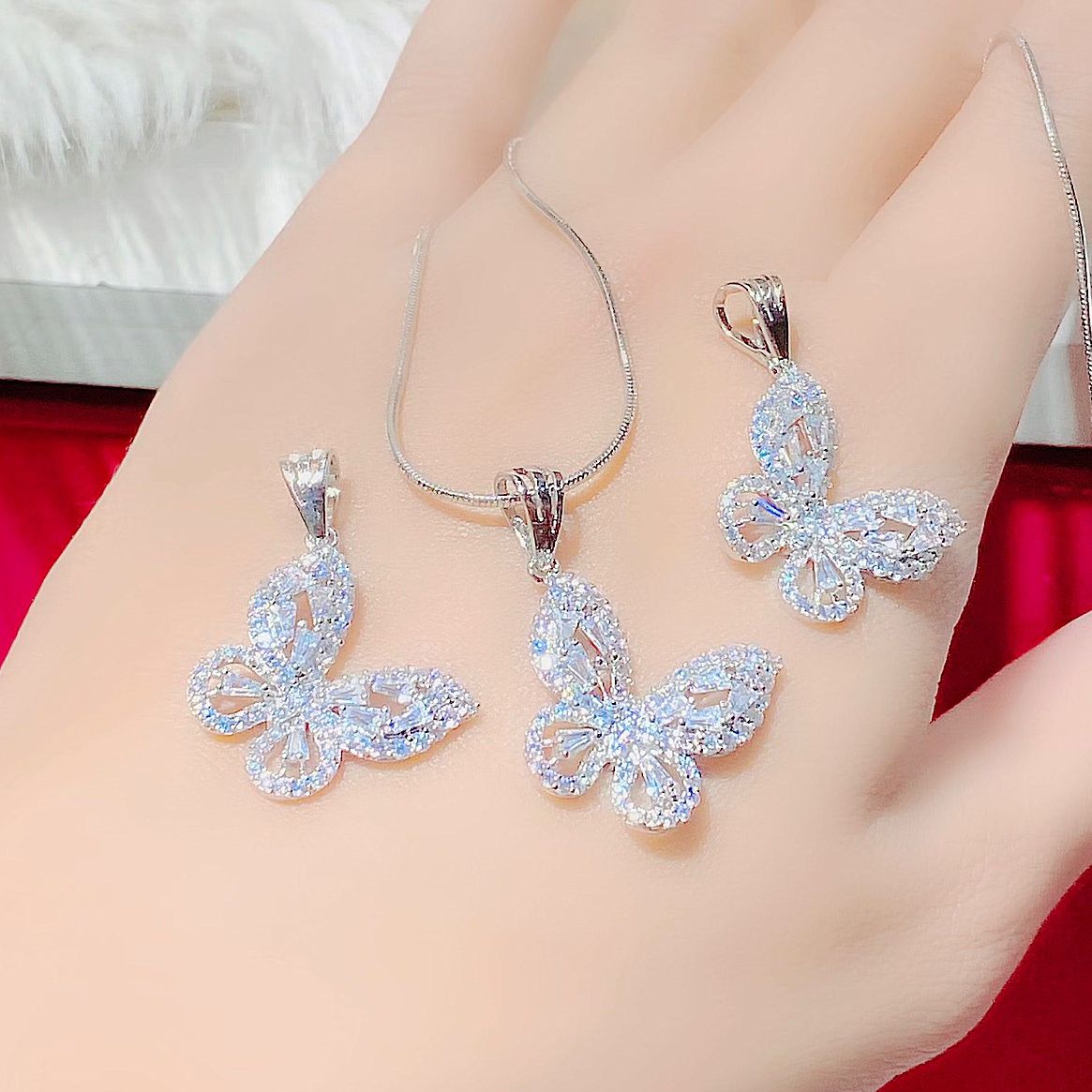 Dây chuyền vàng 24k, dây chuyền nữ thời trang cao cấp, dây chuyền nữ kim cương, dây chuyền bạc Ý 950, dây chuyền vàng non siêu cao cấp, dây chuyền đẹp, dây chuyền bạch kim vàng trắng Trang sức GADO DC1654 - CAM KẾT KHÔNG ĐEN