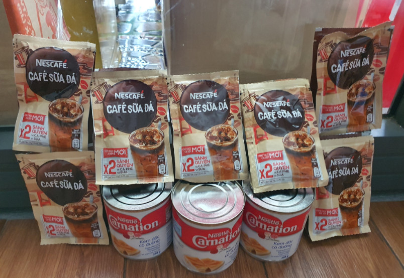 Combo 35 gói cà phê hòa tan nescafe 3in1 cà phê sữa đá hsd: 30.11.2023