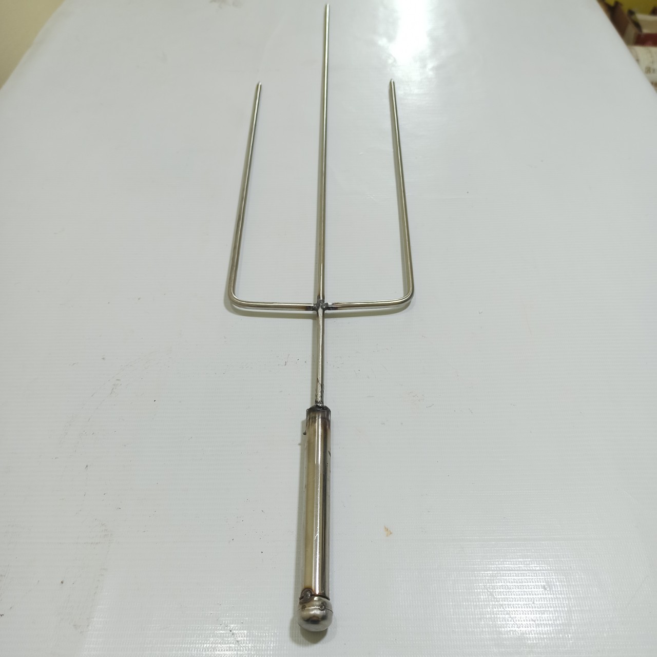 FREESHIP MAX-CAM KẾT GIÁ TỐT-Xiên nướng gà, vịt, ngan, cá inox 6mm không có bánh răng