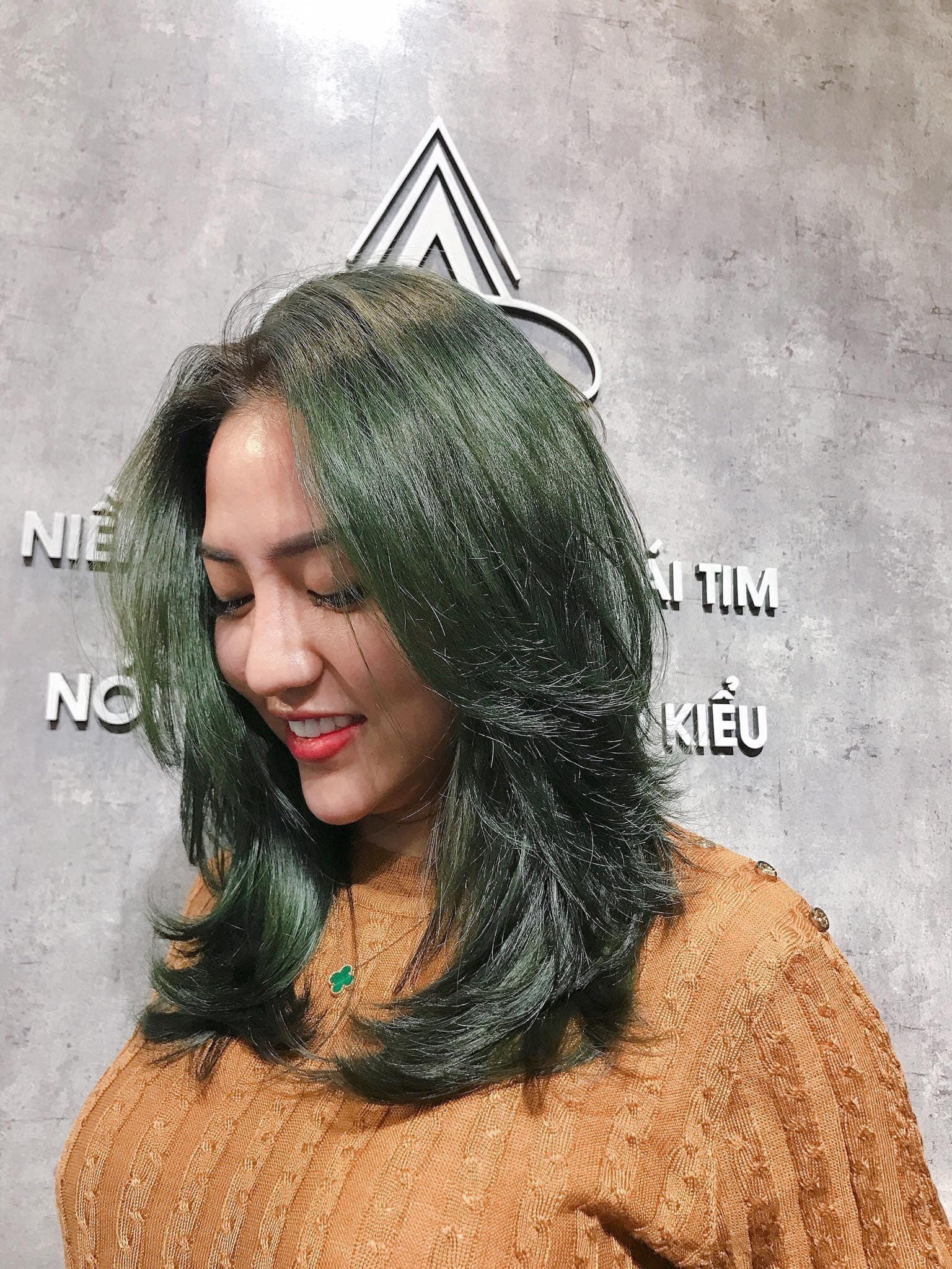 (Màu Nâu Rêu Sáng) Kem nhuộm tóc tại nhà COLORLINE mẫu mới, hàng nội địa Việt Nam, cam kết an toàn + tặng kem oxy trợ nhuộm