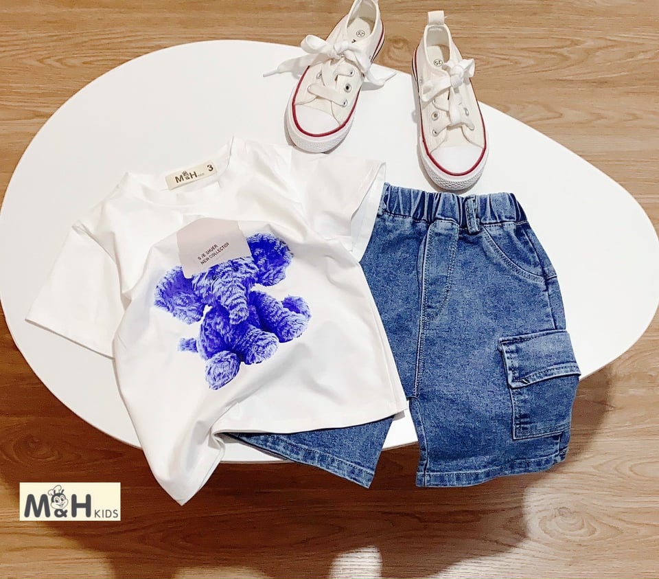 Bộ áo cotton tàu cùng quần bò mềm cho bé