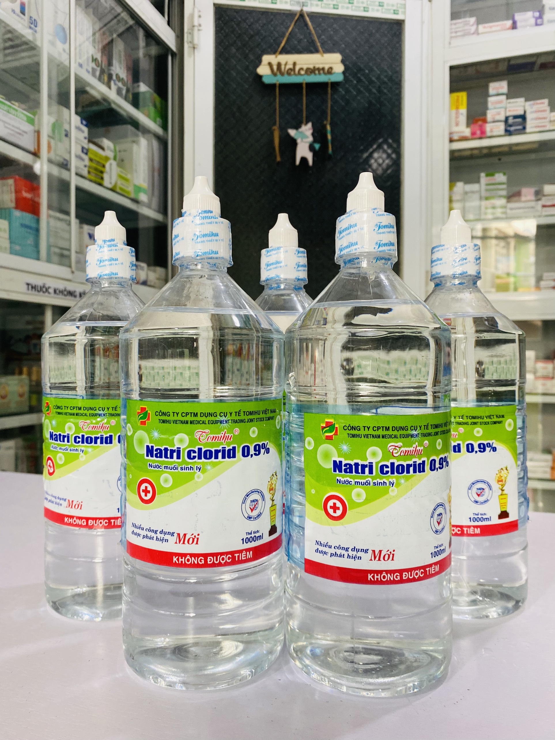 Nước muối sinh lý 0.9% chai 500ml và 1000ml