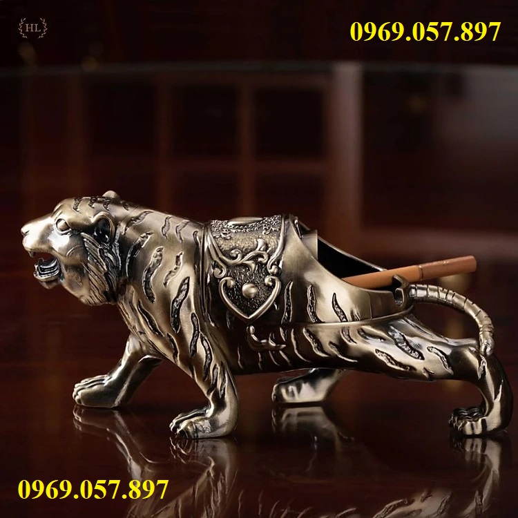 Gạt tàn thuốc lá hình con hổ giả cổ xanh, đỏ kích thước 22x10x10cm, nặng 550g