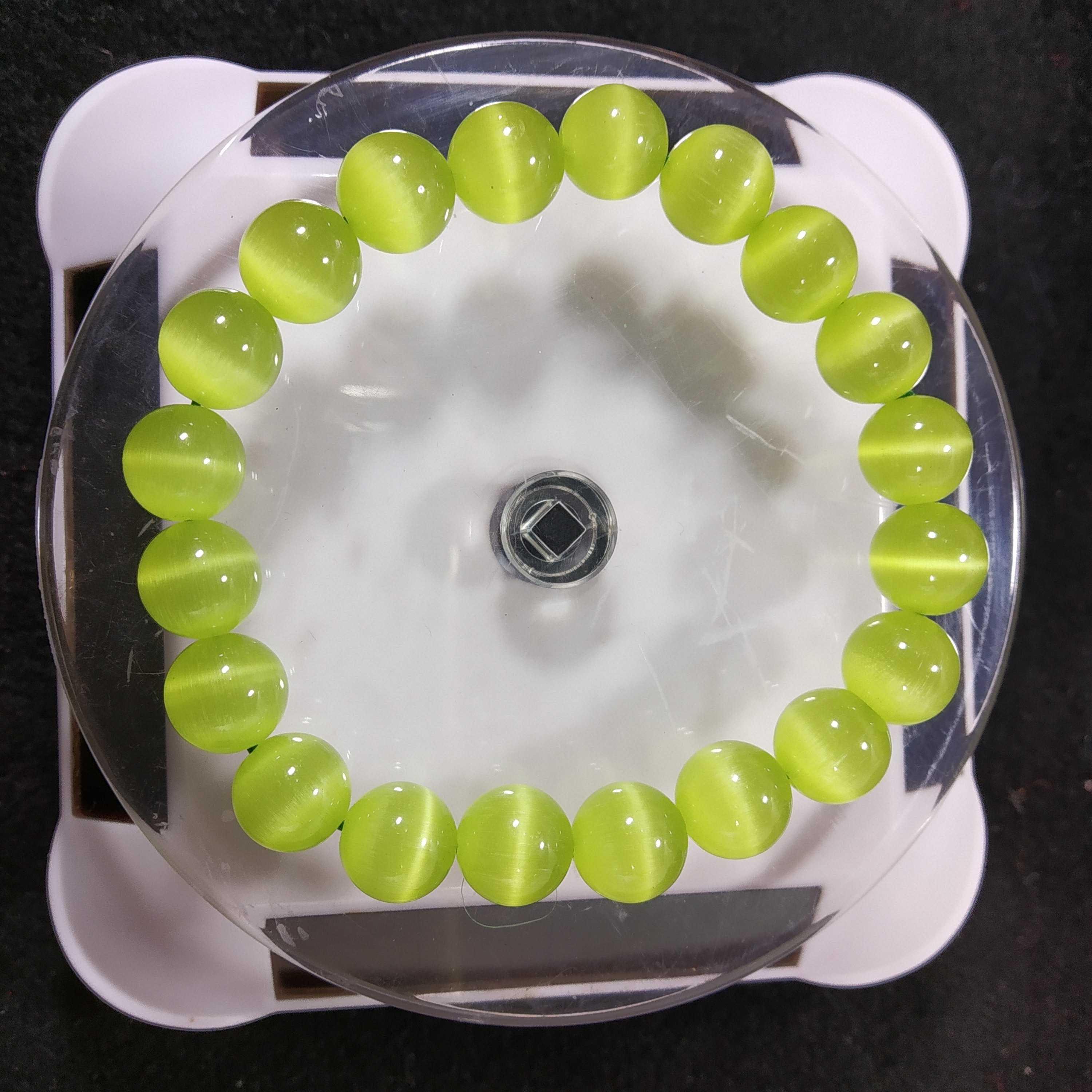 Vòng phong thủy-Vòng đá phong thủy mắt mèo xanh lá 8li