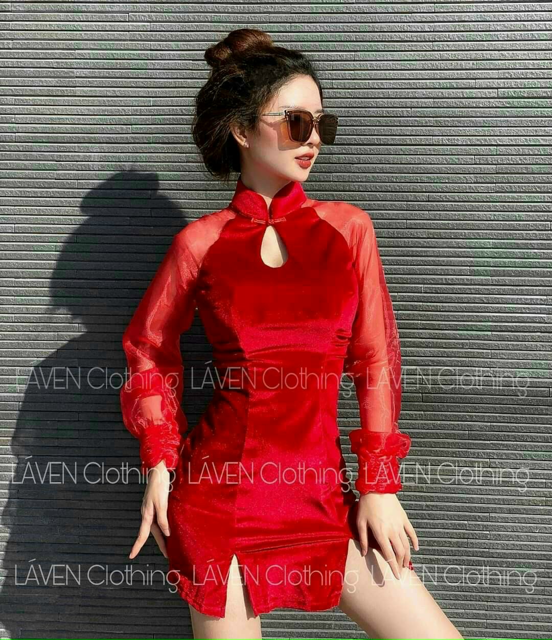 Đầm cổ tàu tay voan xẻ tà #damcotautayvoan