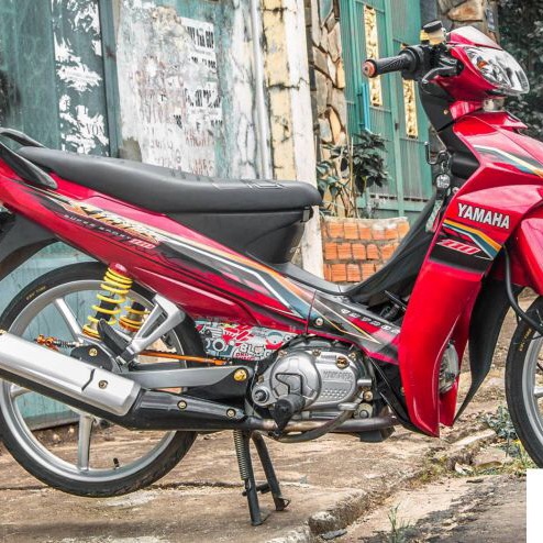 Tem rời Sirius dán xe đỏ yếm đen