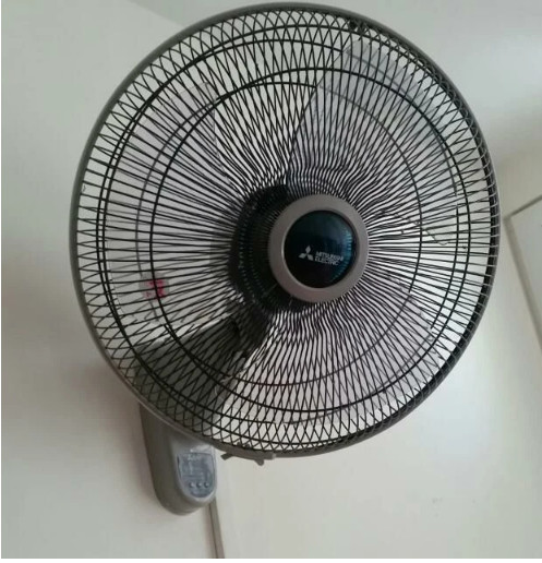 Quạt treo tường Mitsubishi W16-RA, Bảo hành chính hãng 12 tháng