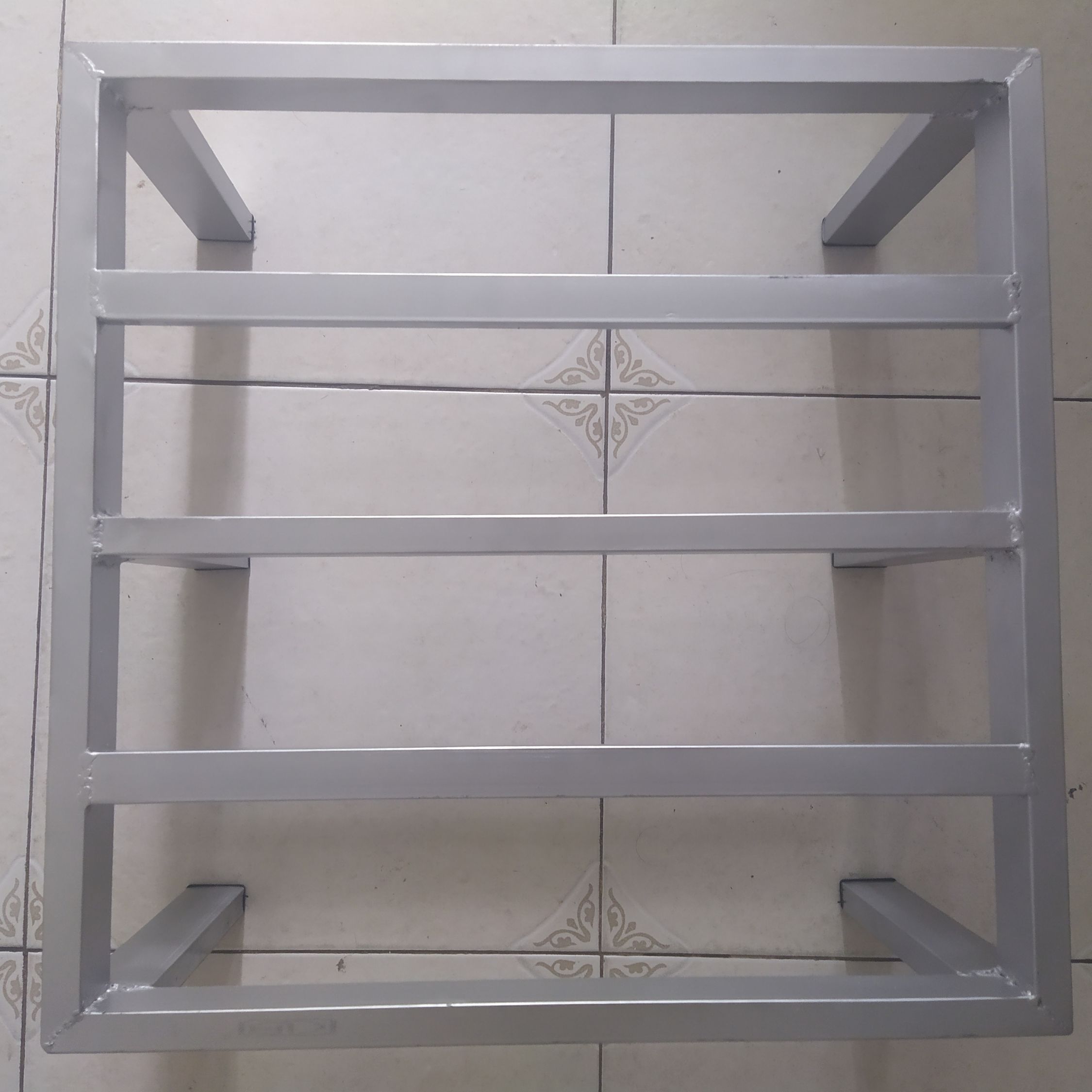 Đế lót chậu trồng cây đa năng