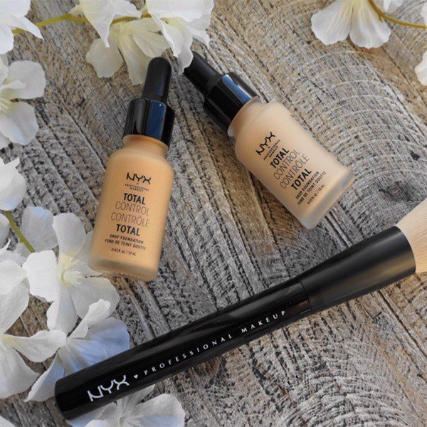 Kem nền nyx total control drop foundation tcdf14