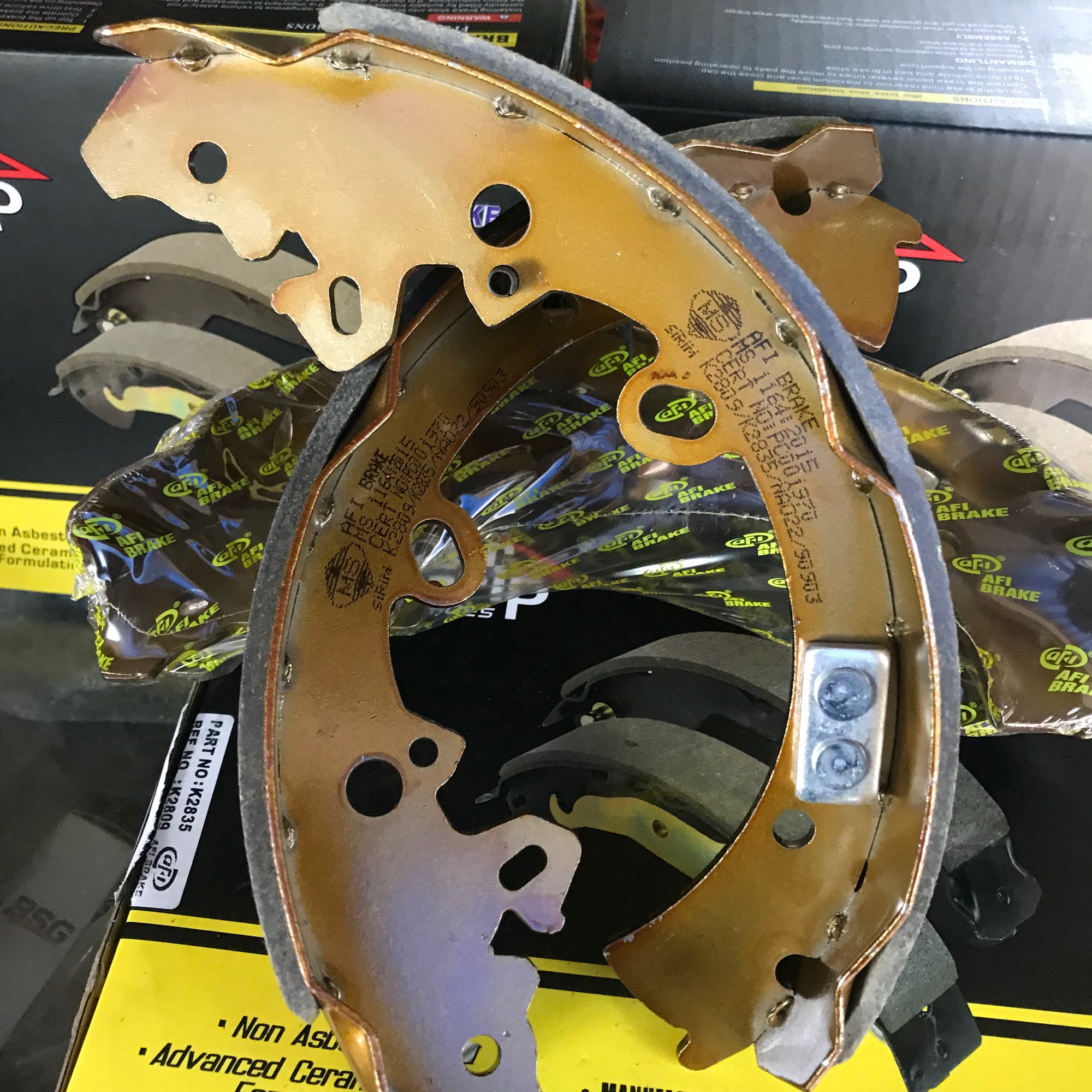 [HCM]Má Phanh ( Bố Thắng Càng ) Sau Toyota FORTUNER Toyota HILUX (AFI made in Malaysia)