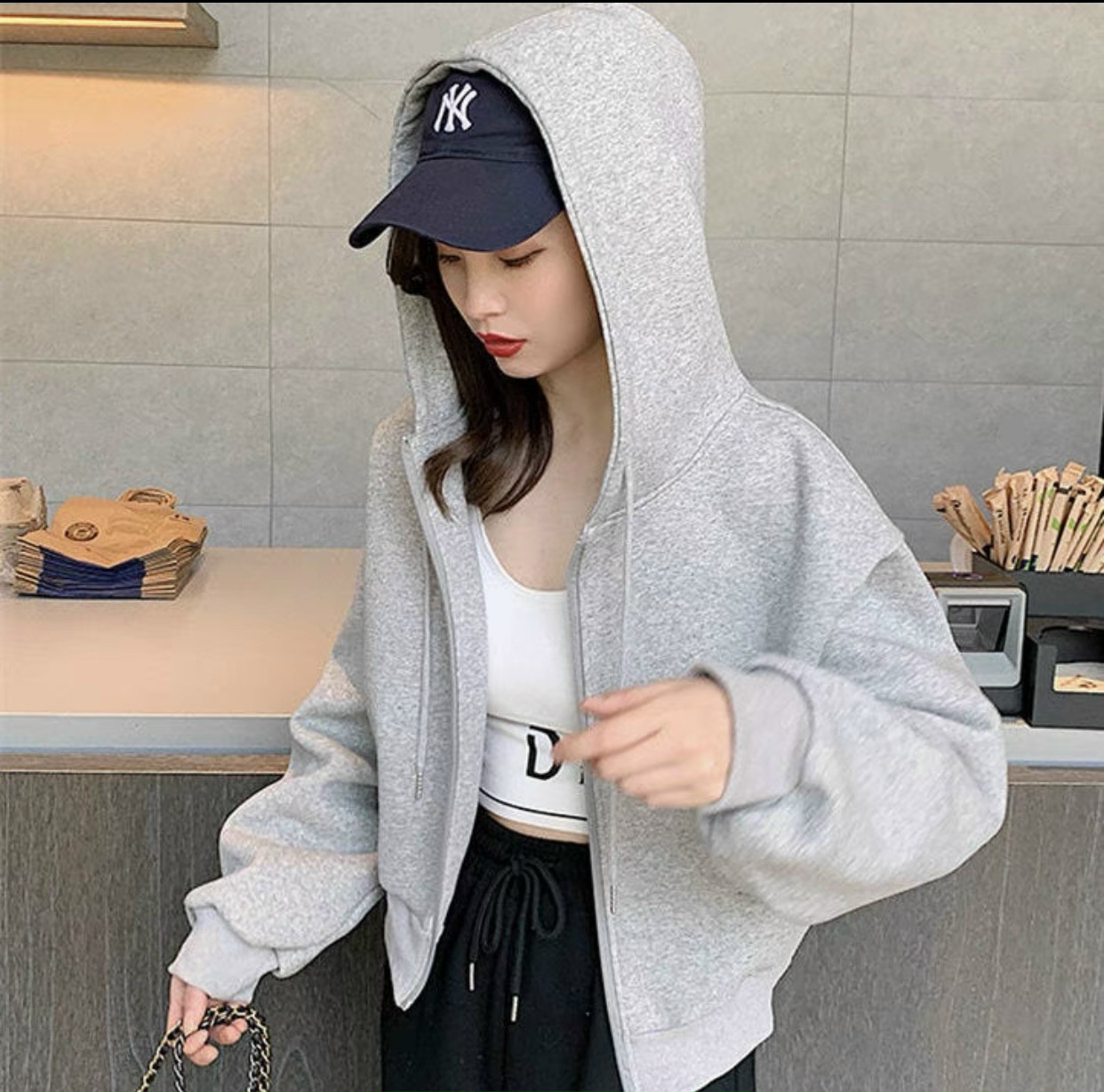Áo khoác croptop nữ dây kéo chất thun nỉ trơn có nón mccroptop716