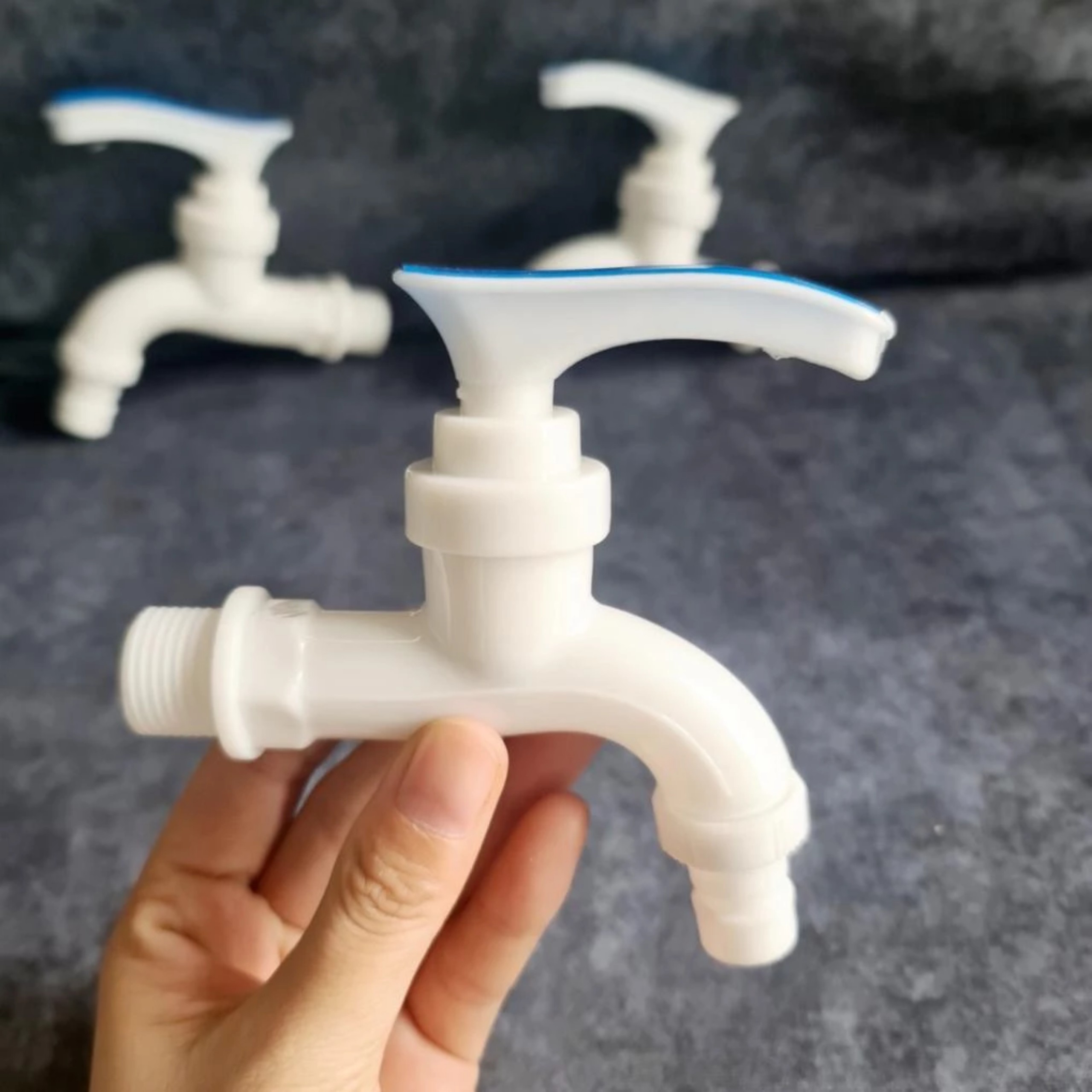 Vòi nước, vòi romine, vòi hồ nhựa