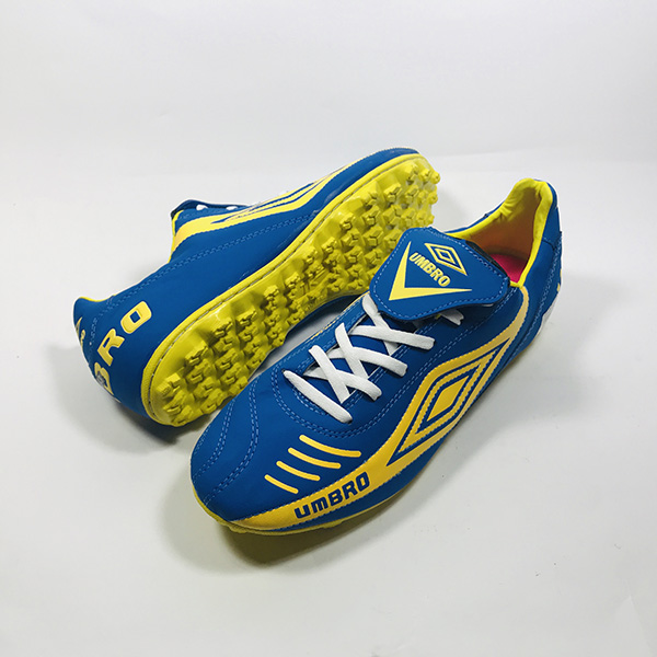 Giày đá bóng sân cỏ nhân tạo Umbro xanh dương