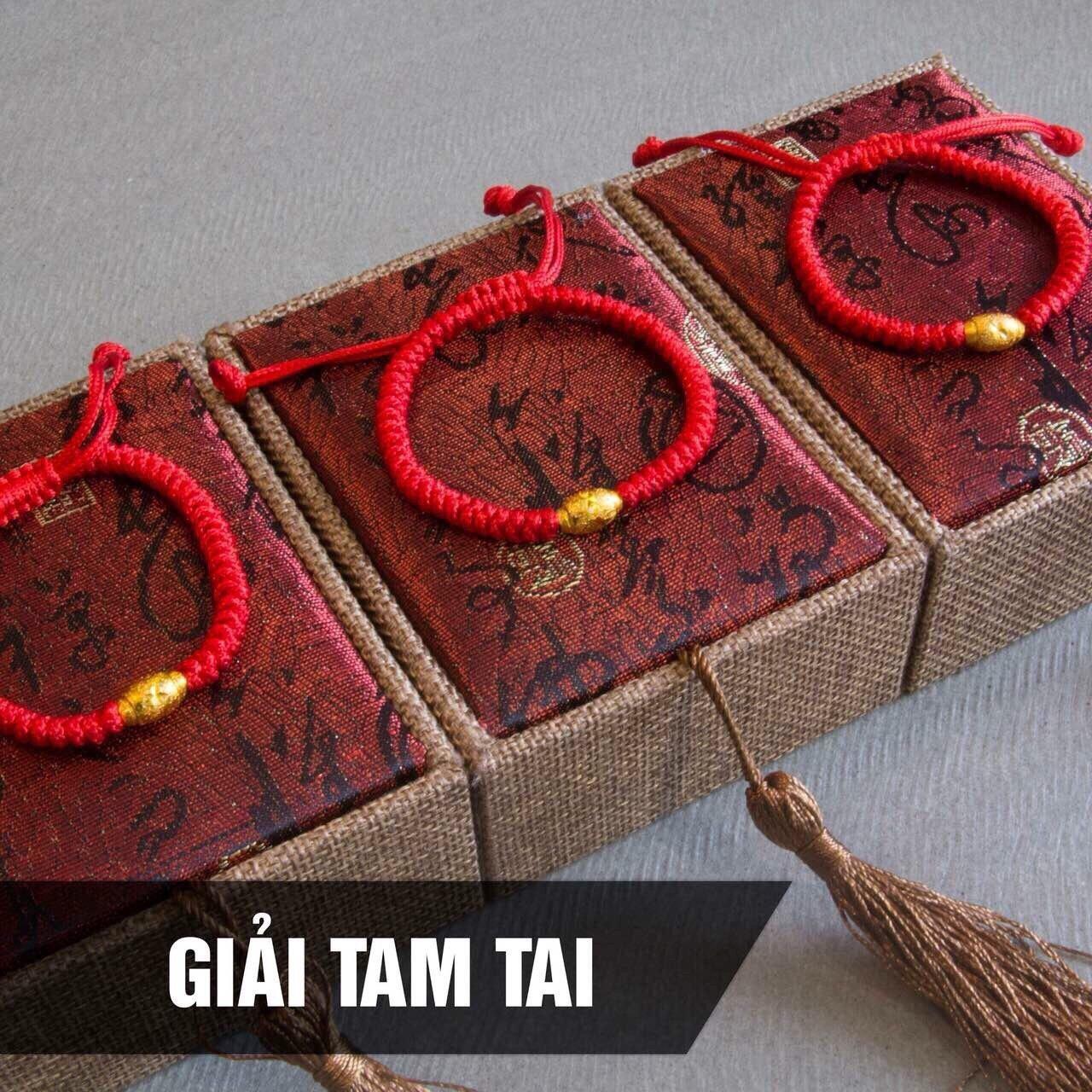 Vòng tay chỉ đỏ may mắn mix hạt đậu vàng nam nữ