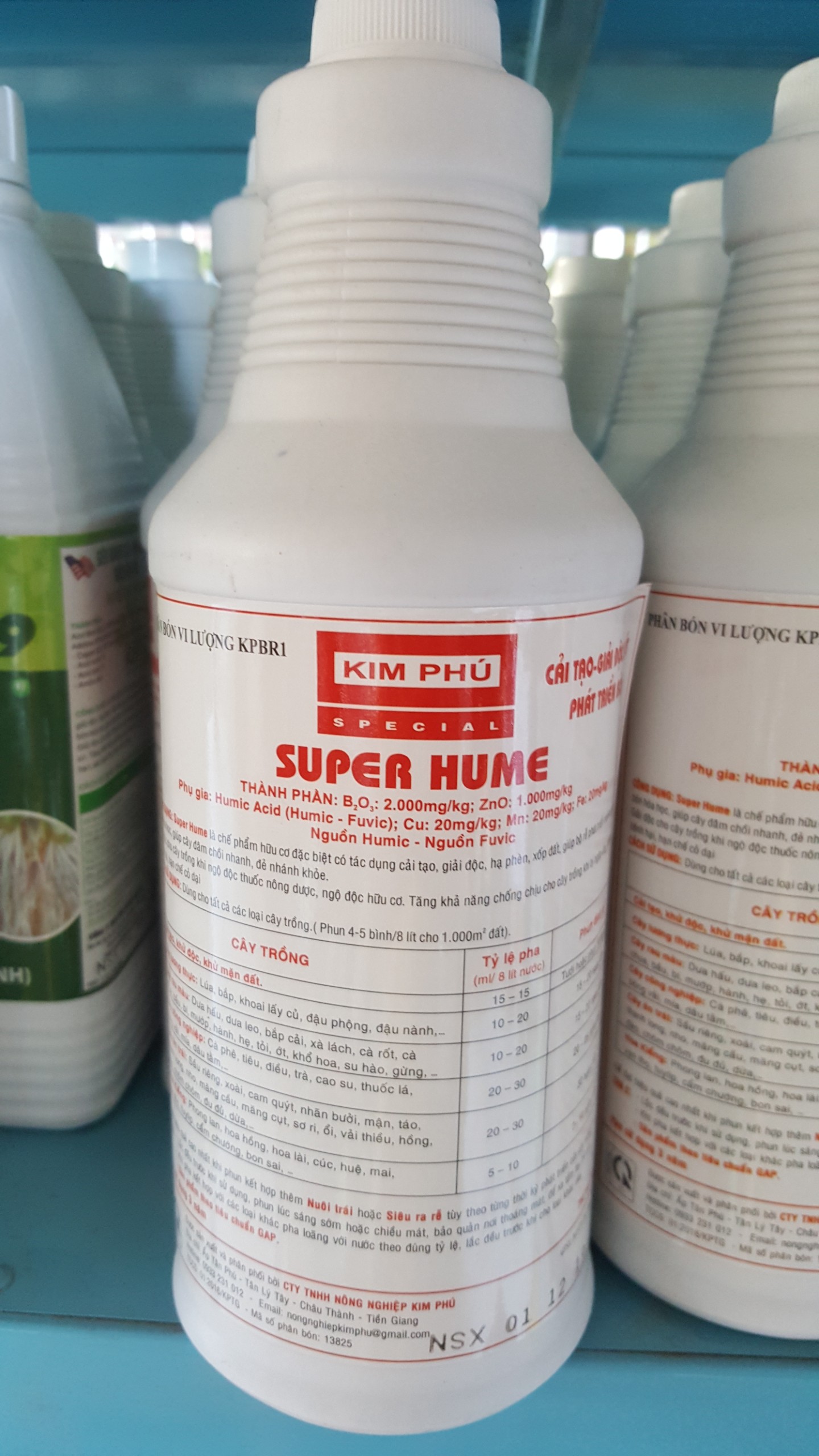 Phân bón super hume 1l