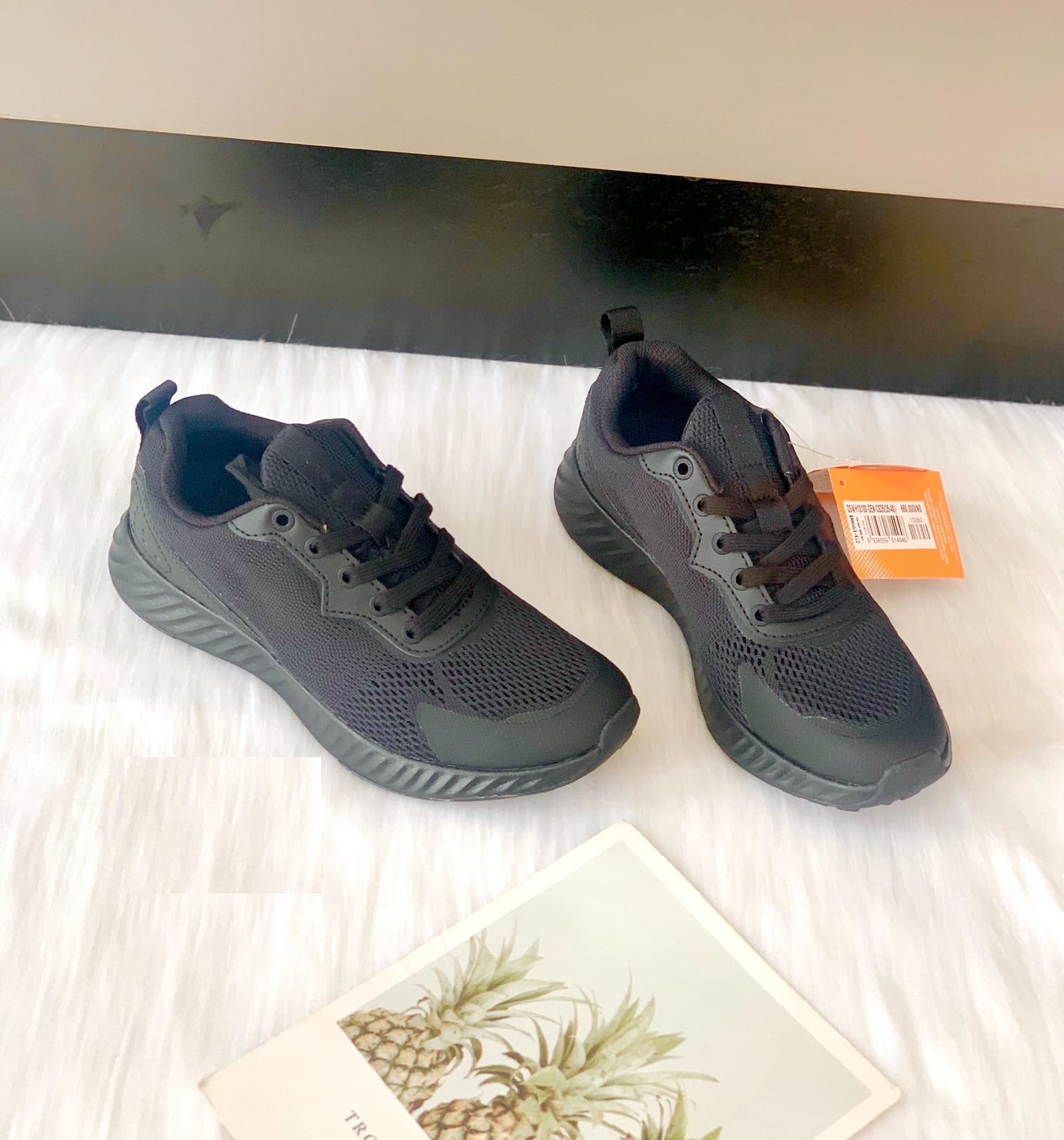 Giày thể thao nữ biti's hunter dswh10100den