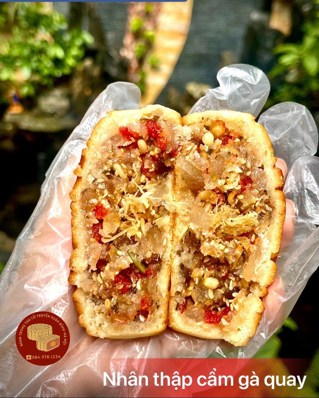  Bánh trung thu nướng dẻo nhân thập cẩm gà quay đặc biệt 