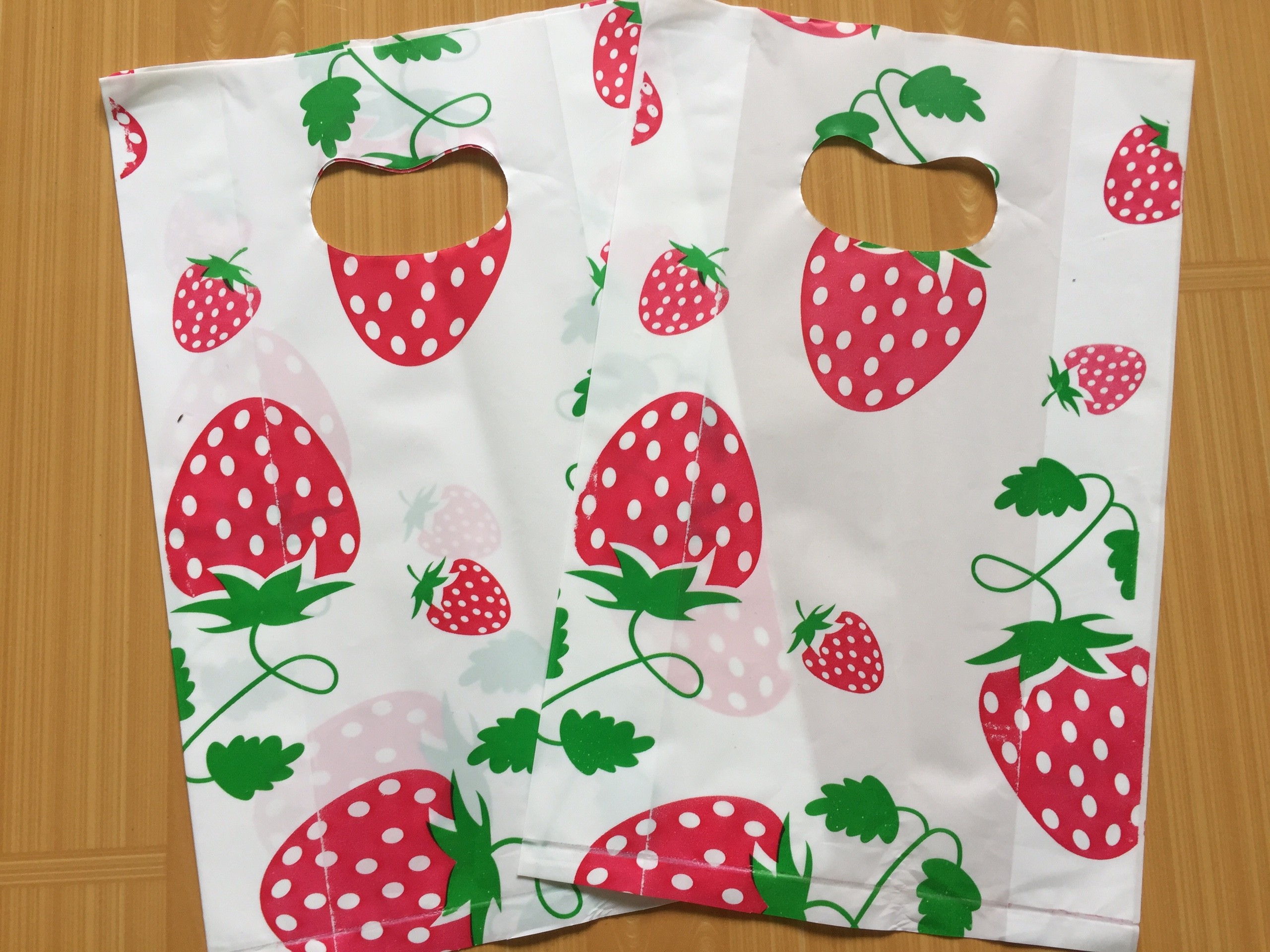 1kg TÚI XỐP IN HÌNH ( túi xốp gói hàng, túi nilon đựng hàng) hàng sài GÒN-CỠ 20x30cm