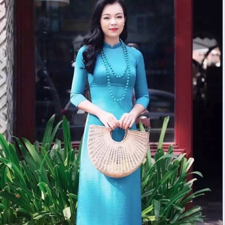 Bộ áo dài truyền thống tây thi màu xanh