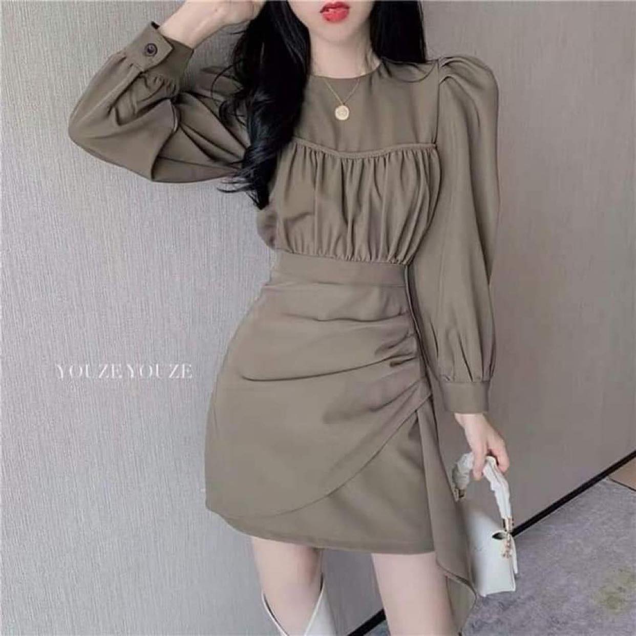 Đầm liền tà chéo màu nâu hàng Quảng Châu