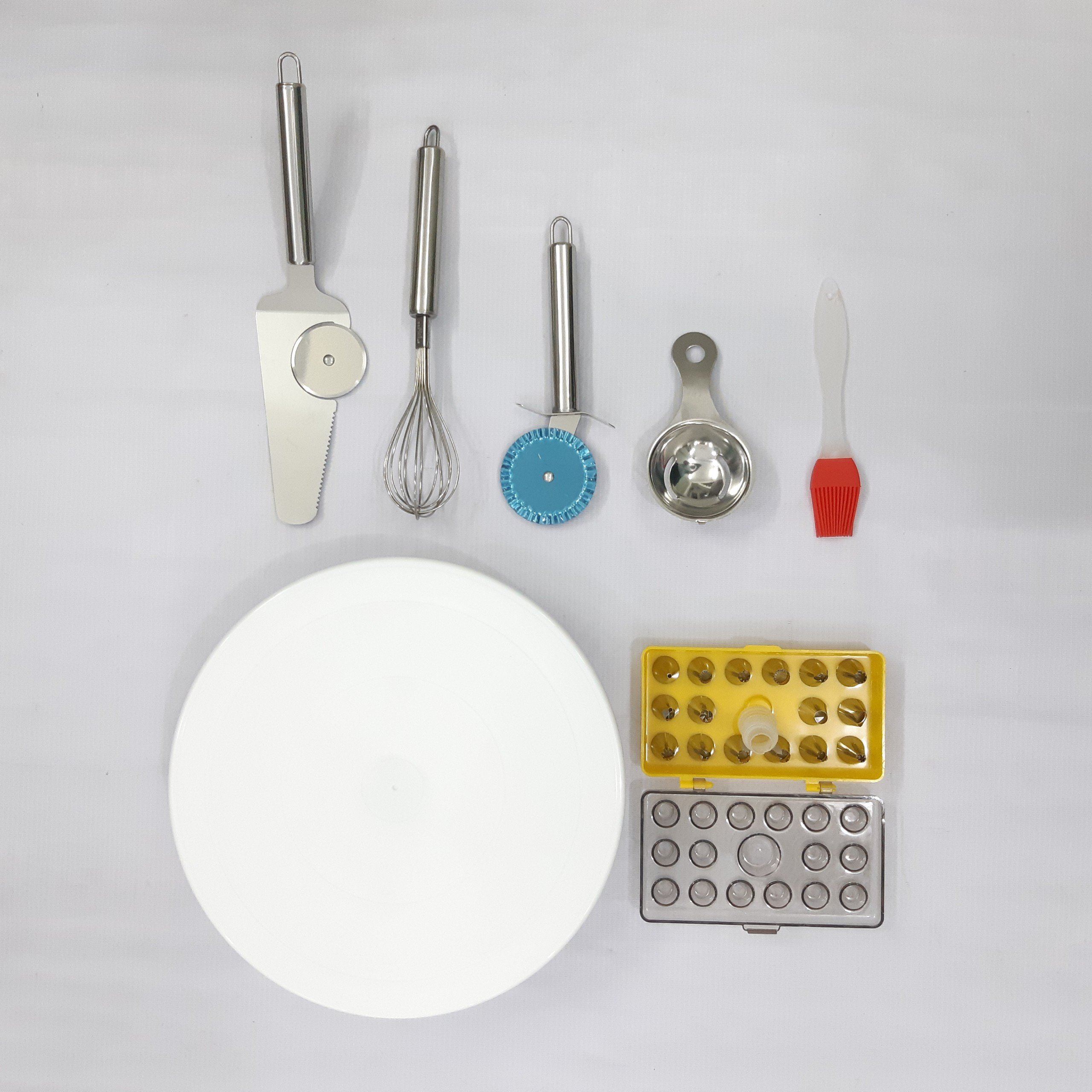 Combo bàn xoay bánh kem 28cm + bộ 18 đui inox bắt kem + 5 dụng cụ bánh