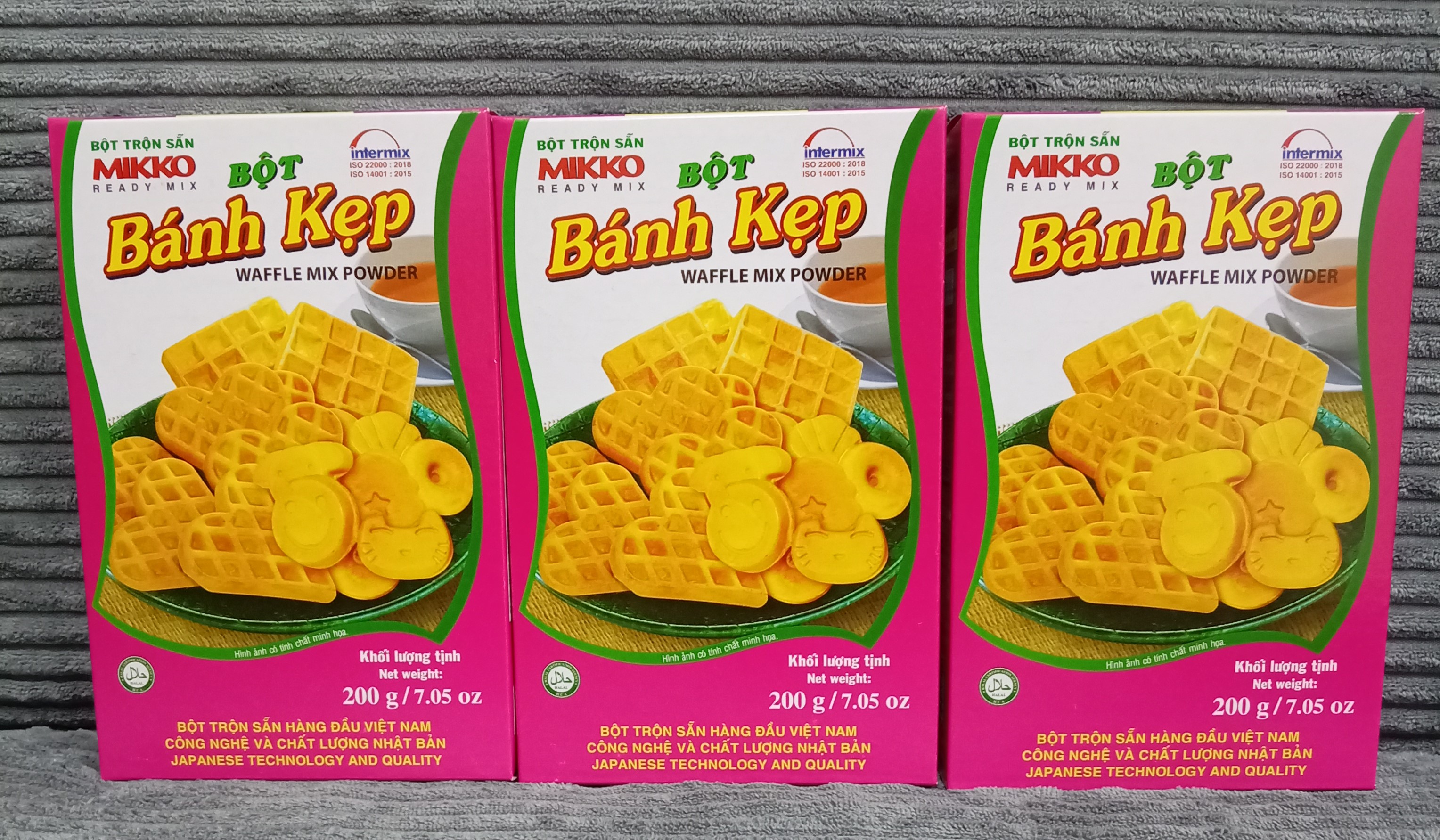 Combo 3 hộp bột bánh kẹp Waffle Mikko hương xưa 200gr