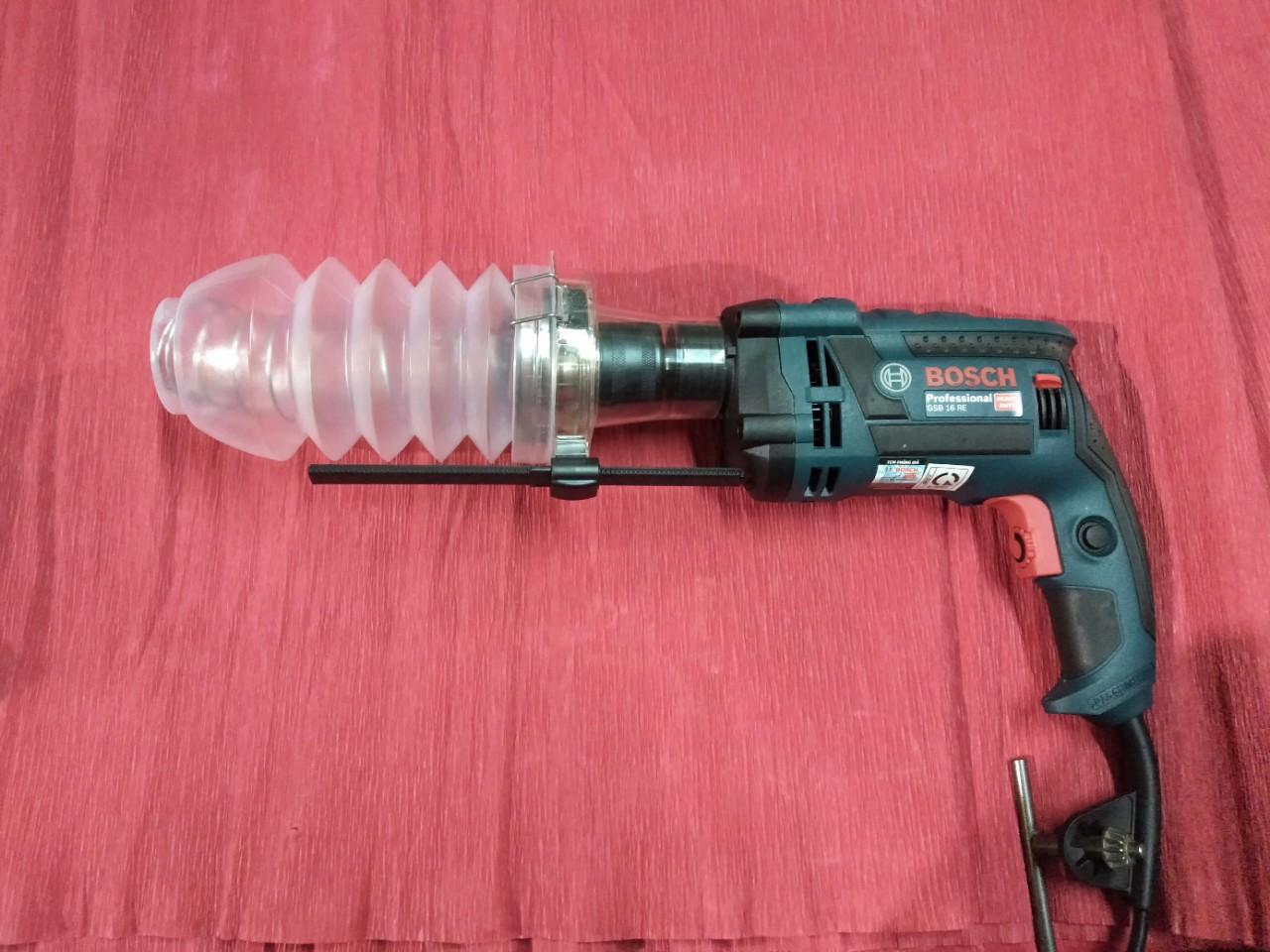 Đầu hút bụi máy khoan màu trắng số 1
