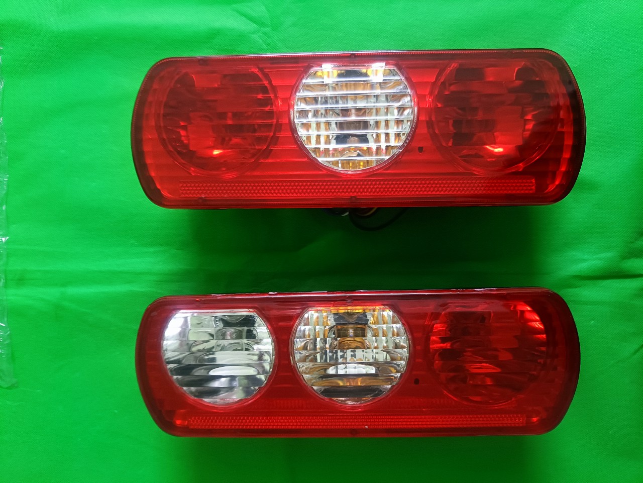 Đèn hậu xe thaco towner 950 ,990
