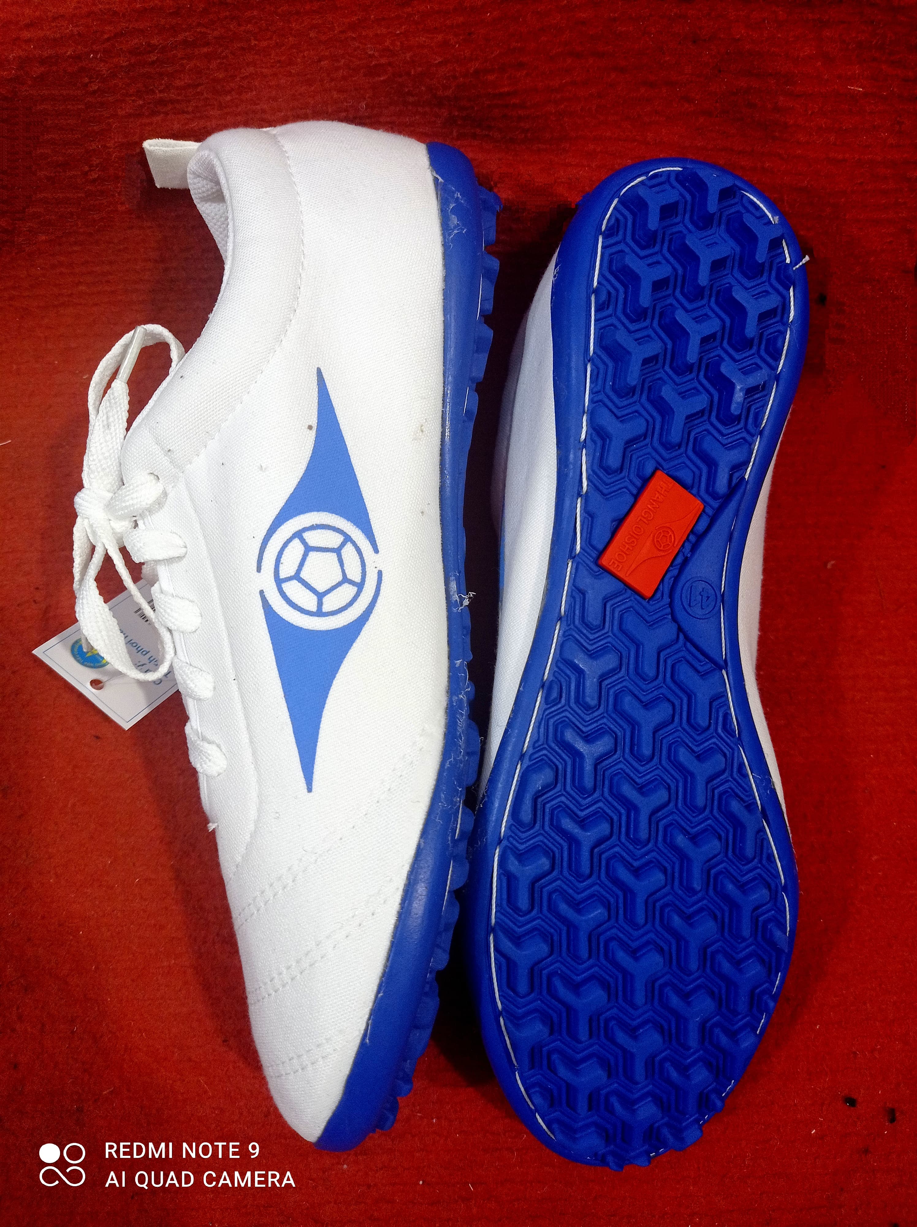 🌈 FLASH SALE 🌈 GIÀY bóng đá ,giày đá banh nam THANGLONG đế Tf  - shop thảo mộc hoa , giày chính hãng 100% (họa tiết mắt và đế xanh)